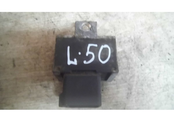 реле накала свічок Рено Кліо 2, 3, Кенго , Лагуна, Лагуна 2, Меган, Меган 2, Сценік, Сценік 2, Еспейс 3, 4, Симбол, Модус, Трафік 2, Мастер 1.5, 1.9, 2.2 дці, 7700115078